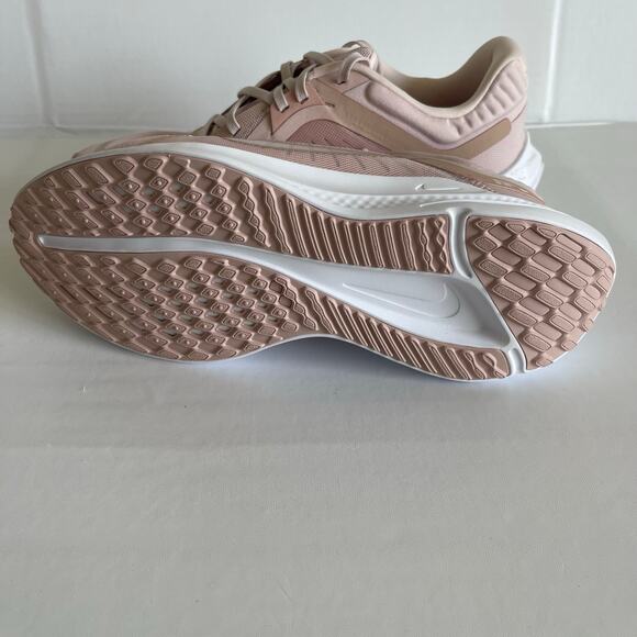 Nike Quest 5 Womens Barely Rose/Rose Whisper NEW - Size 10 - Picture 5 of 5